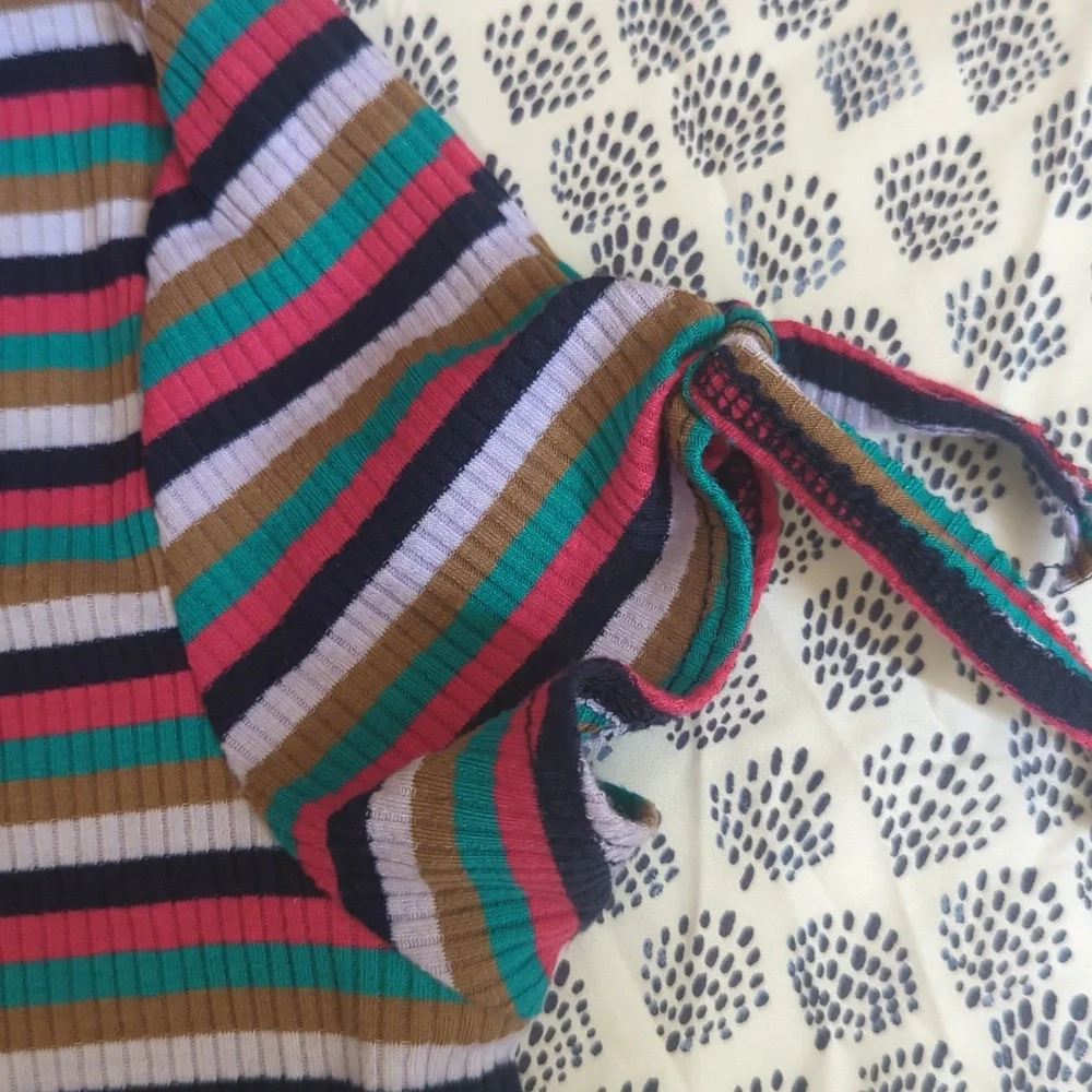 Multicolor Striped Ribbed Top - Picture 3 of 4